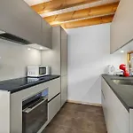 Mitoyenne Proche Des Bains - B4 * 사이옹