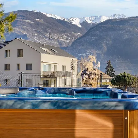 Villa Mitoyenne Proche Des Bains - B4 *