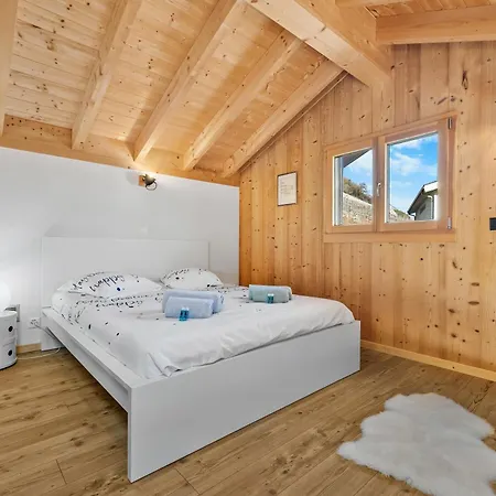 Villa Mitoyenne Proche Des Bains - B4 *