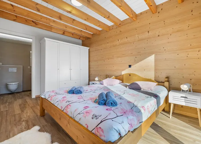 Mitoyenne Proche Des Bains - B4 *