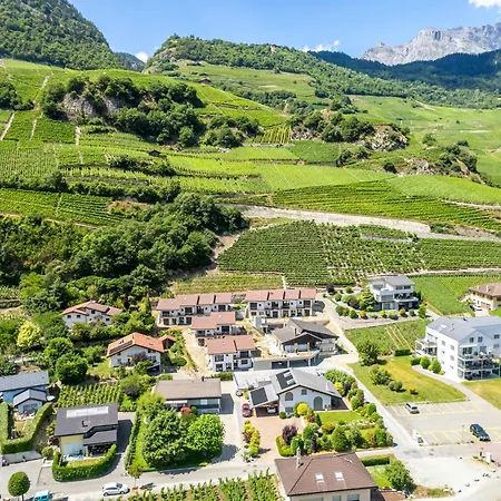 Mitoyenne Proche Des Bains - B4 * Saillon